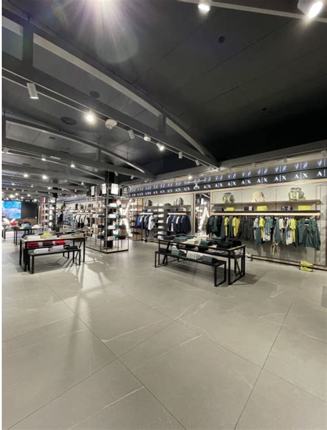 armani exchange las vegas